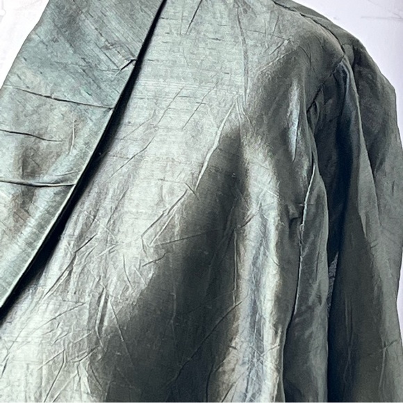 BASE 💯 silk crinkle jacket featherweight - Picture 9 of 12